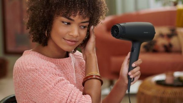 Фен Philips Series 3000 BHD302/30 