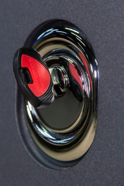 Двері вхідні Булат Статус 245 графіт матовий / білий супермат 2050x950 мм ліві