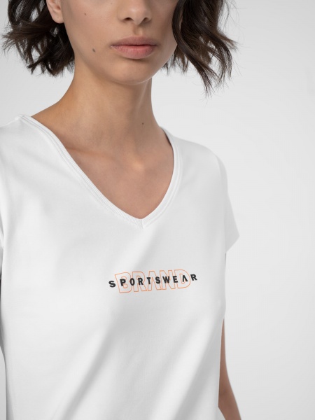 Футболка 4F 4FSS23TTSHF340-10S р.XS білий