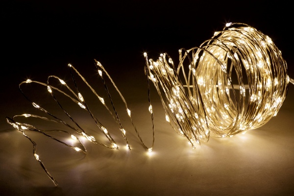 Электрогирлянда линейная Blachere 4,5В желтая светодиодная (LED) 300 ламп 15 м 