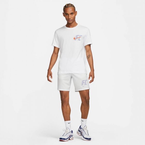 Футболка Nike DF FC TEE WHITESPACE FD0039-100 р.XL білий