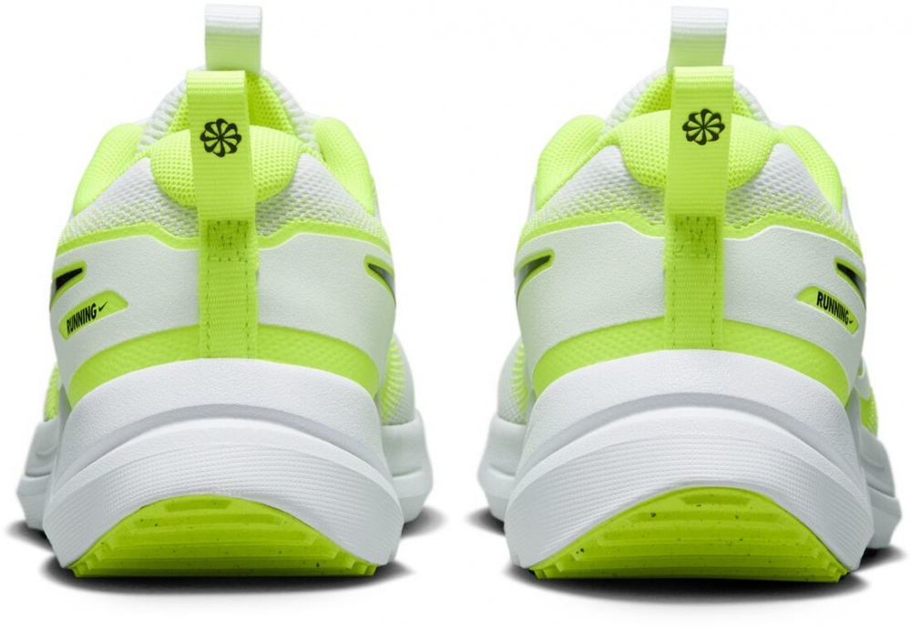 Кросівки дитячі Nike Cosmic Runner HM4402-106 р.39 біло-салатові