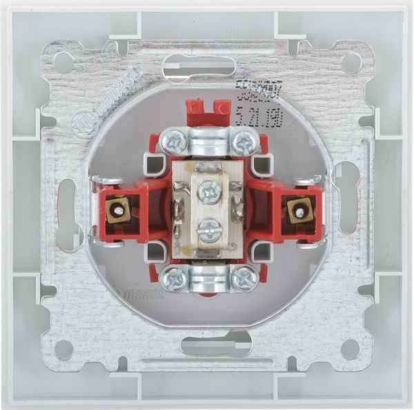 Розетка TV Makel Karea белый