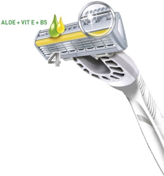 Станок со сменными картриджами WILKINSON SWORD Quattro Sensitive + сменные кассеты 5 шт.