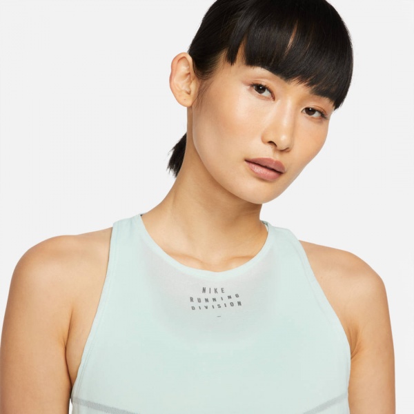Майка Nike W NK DFADV RUN DVN ENG TANK DM7558-394 р.M мятный