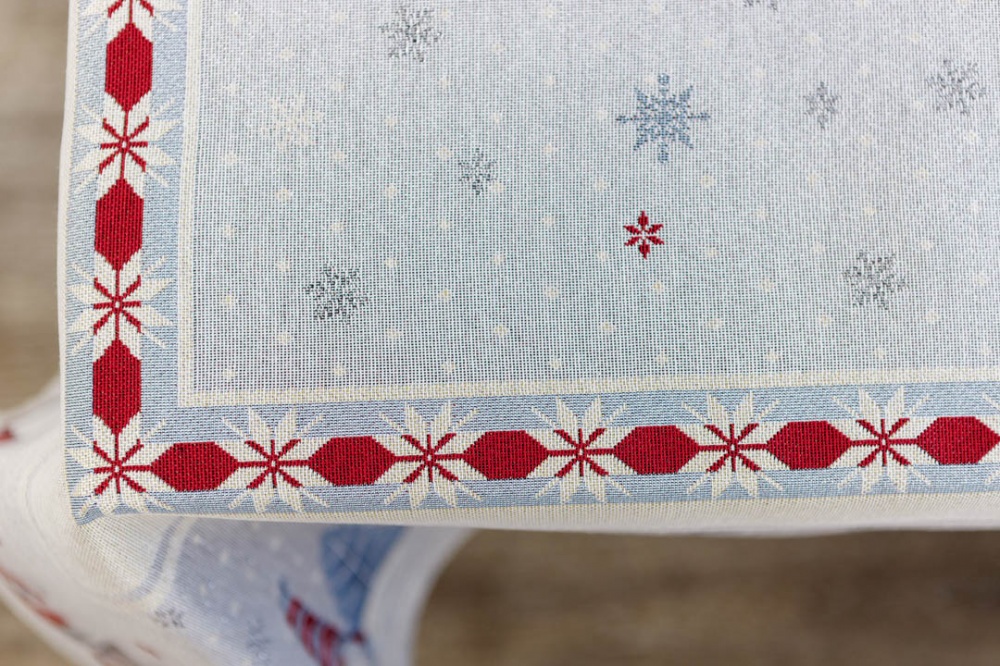 Скатерть Гномы 135x134 см La Nuit