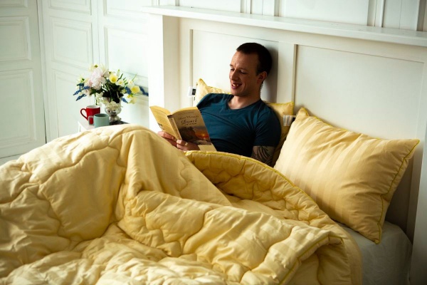 Одеяло бамбуковое Carmela Hand Made 0437 зима 2200000451644 140x205 см MirSon желтый