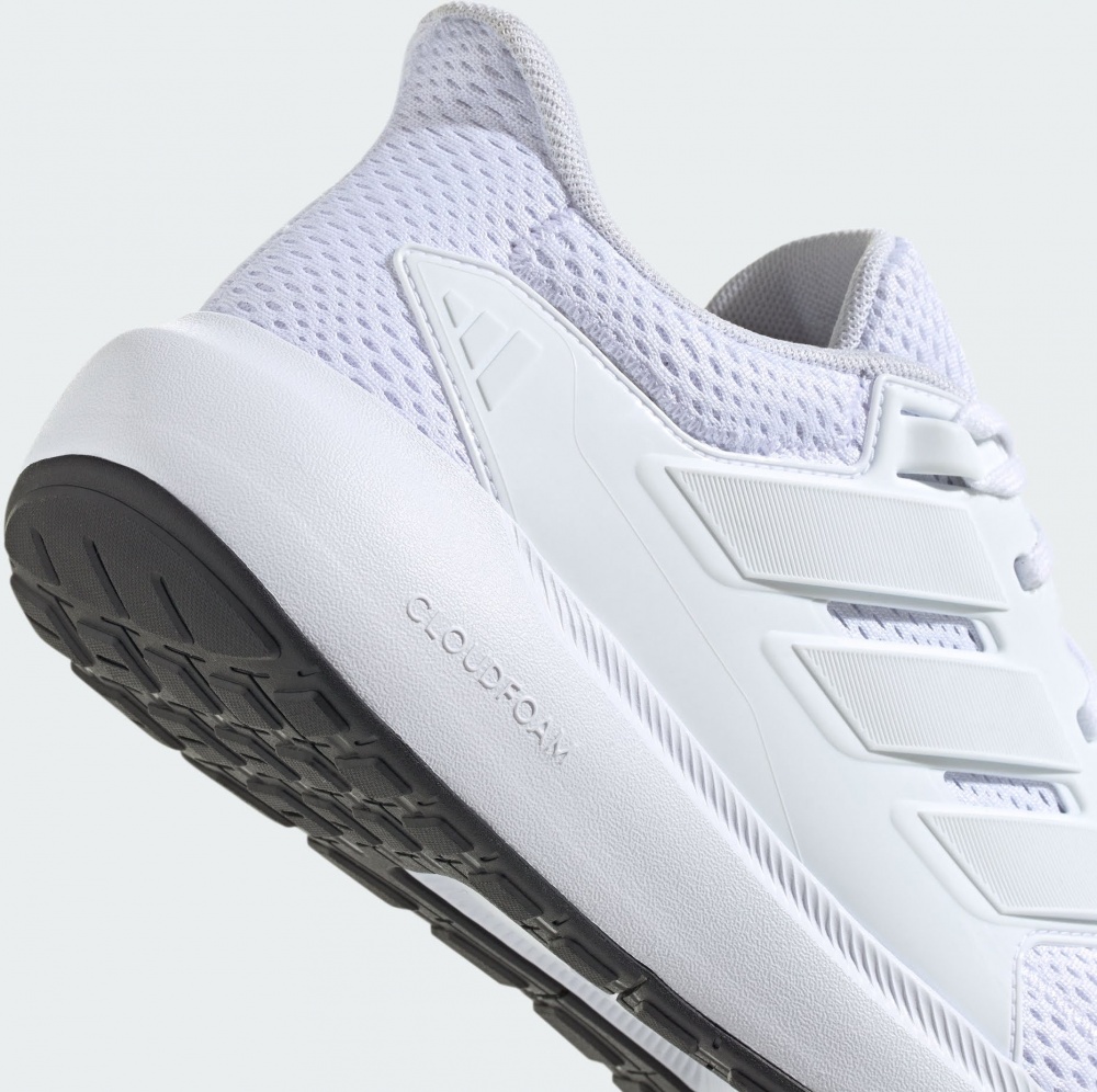 Кросівки чоловічі Adidas ULTIMASHOW 2.0 FTWWHT/CBLACK/FTWWHT IE8899 р.41 1/3 білі