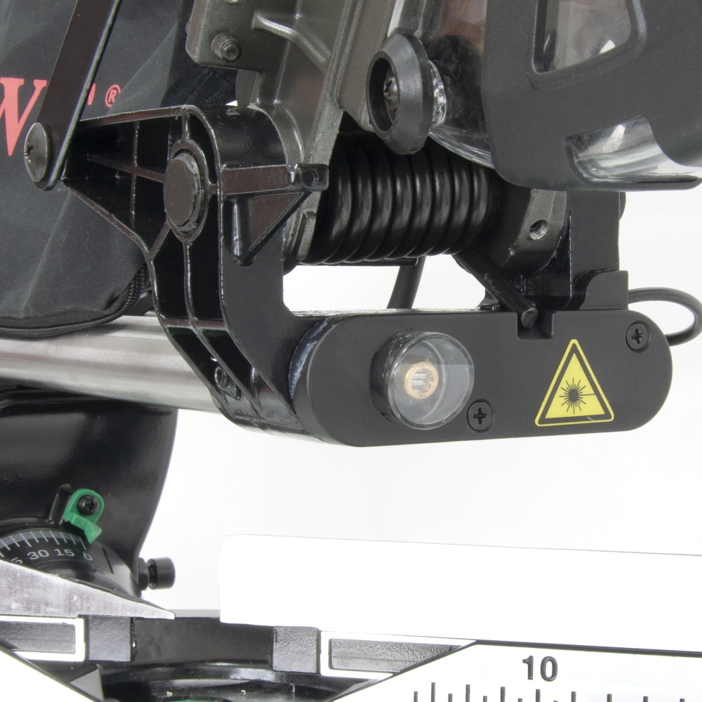 Пила торцовочная DWT KGSP20-255 P