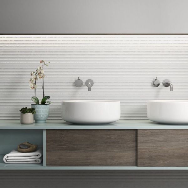 Плитка SALONI Candle Hera 30x90 Blanco 