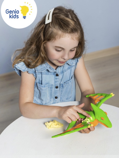 Набір для ліплення DGT-ART Птеродактиль TY4422