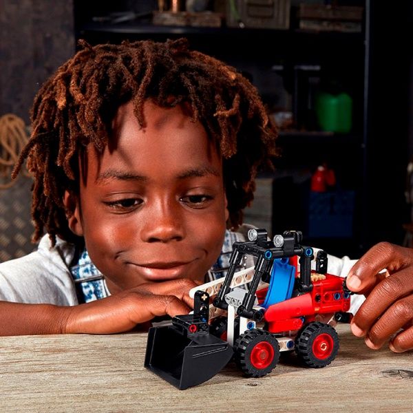 Конструктор LEGO Technic Міні-навантажувач з бортовим поворотом 42116