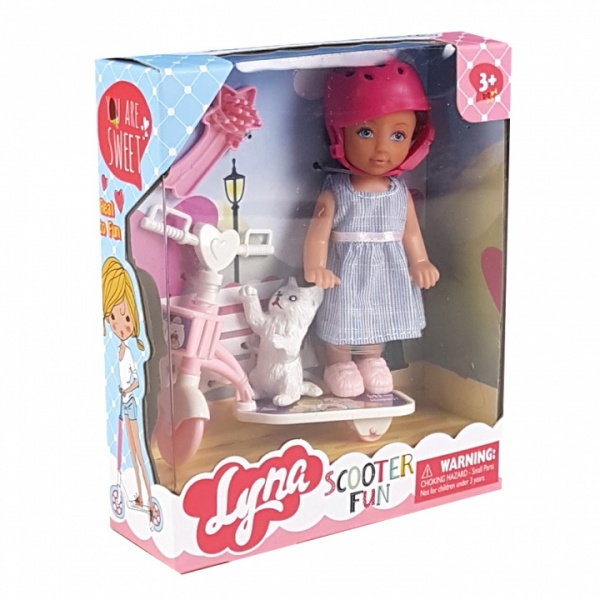 Ігровий набір Shantou Лялька Сабіна на самокаті 4604