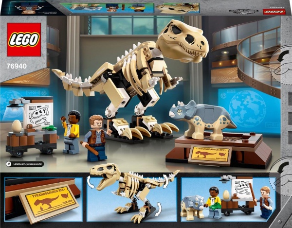 Конструктор LEGO Jurassic World Виставковий скелет тиранозавра 76940