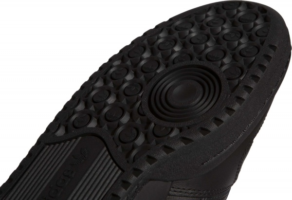 Кросівки Adidas FORUM LOW GV9766 р.UK 9,5 чорний