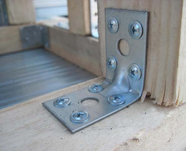 Кутник посилений Profstal рівносторонній 50x50x35 мм 1,8 мм