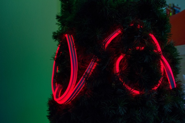 Электрогирлянда линейная Девилон Гибкая трубка красная 950019 светодиодная (LED) 3 м 