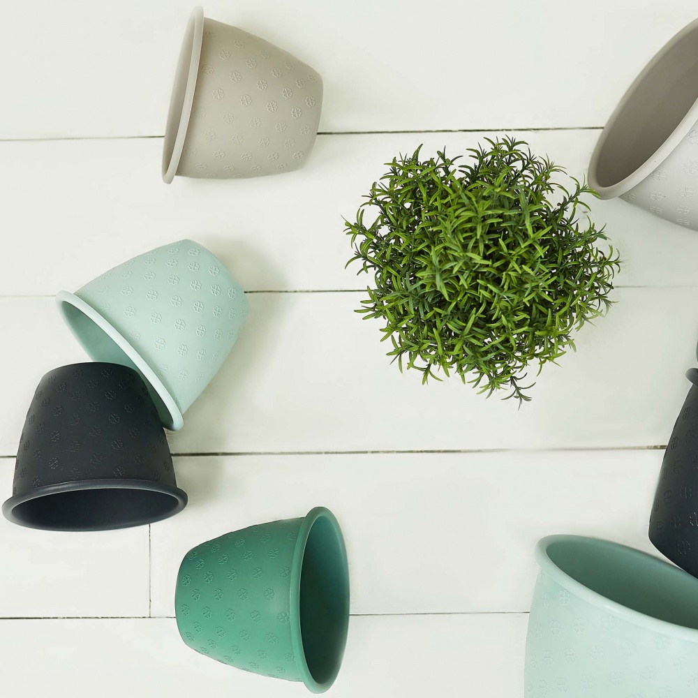 Вазон пластиковий Верона D21х16,5 см круглий какао 3,2 л Алеана