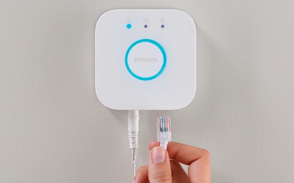 Блок керування Philips hue Bridge ZigBee