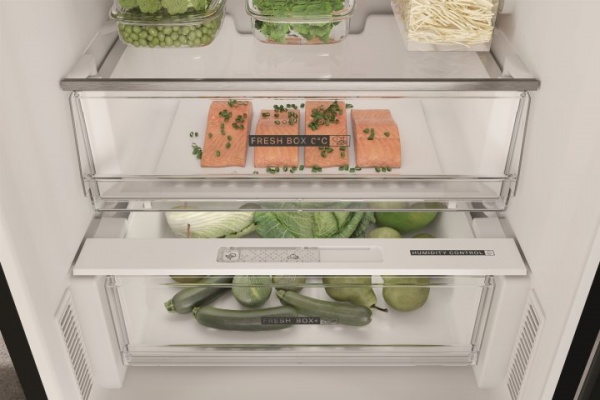 Холодильник Whirlpool W7X 82I K