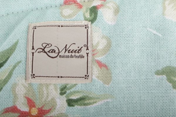 Прихватка-варежка Большие розы 16x33 см разноцветный La Nuit 