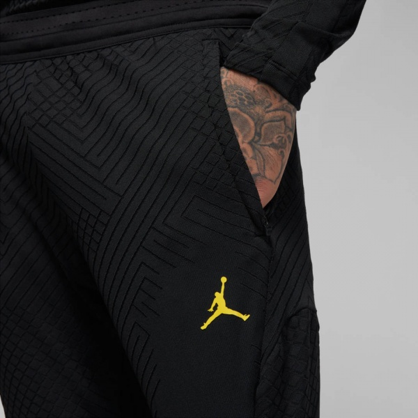 Брюки Nike PSG MNK DFADVSTRKEPNT KPZKS4TH DR4564-010 р. XL черный