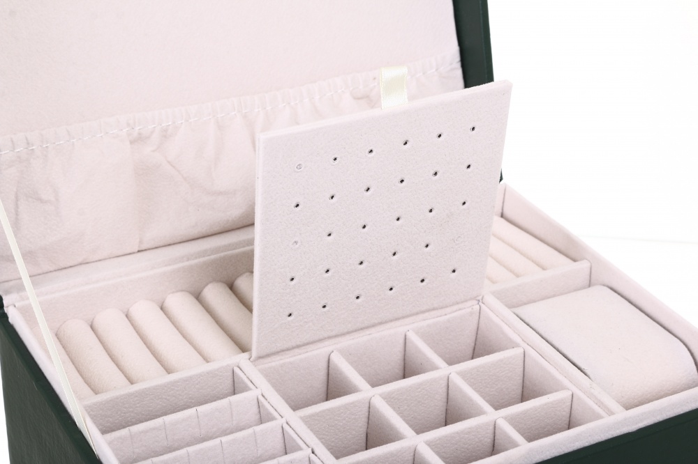 Скринька для прикрас Chic 23х17х13 зелена