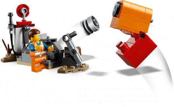 Конструктор LEGO Movie Трехколесный велосипед Эммета 70823