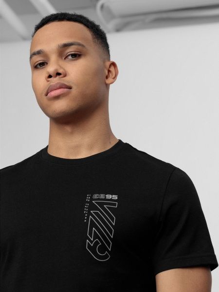 Футболка 4F D4L21-TSM500-20S р.M черный