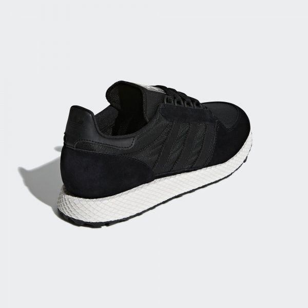 Кроссовки Adidas Forest Grove B37960 р.10,5 черный