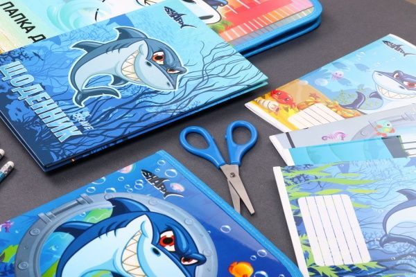 Акварель медовая 12 цветов без кисточки 400102 Shark