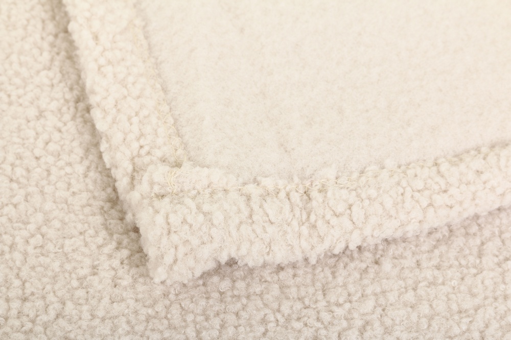 Покрывало декоративное Teddy 220x240 см La Nuit айвори