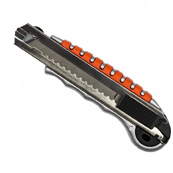 Ніж сегментний Montero  XD-8818