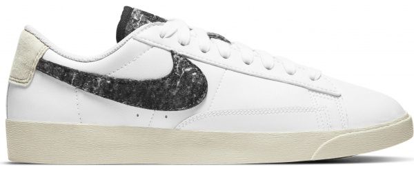 Кроссовки Nike Blazer Low SE DA4934-100 р.US 6,5 белый