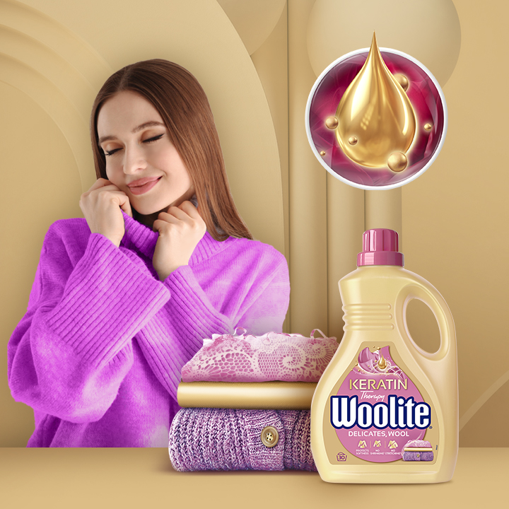 Гель для машинной и ручной стирки Woolite для шерсти и деликатных тканей с кератином 1,8 л