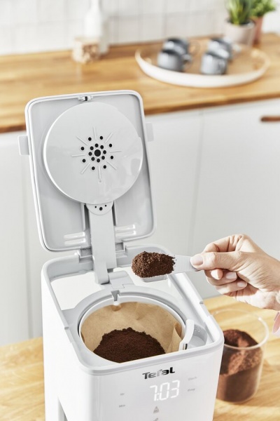 Кавомашина крапельна Tefal Sense CM693110