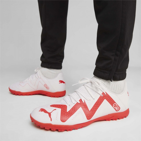 Сороконожки Puma FUTURE PLAY TT 10738101 р.41 белый