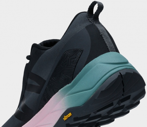 Кроссовки 4F SPORTSHOES F005 4FAW22FSPOF005-20S р.38 черный