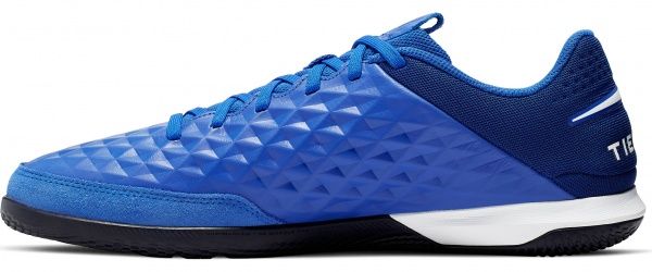 Бутси Nike LEGEND 8 ACADEMY IC AT6099-414 р. US 8 синій