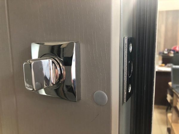 Двері вхідні Мавіс Ромб + 3Д бетон сірий + нічник 2030x960мм праві