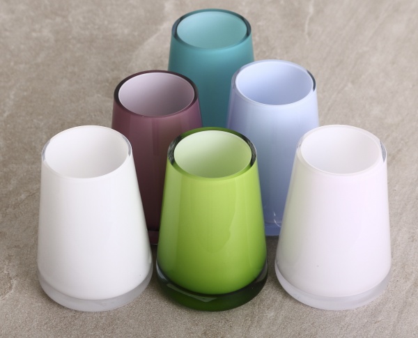 Ваза стеклянная Wrzesniak Glassworks Opal/Pink 12 см розовая 