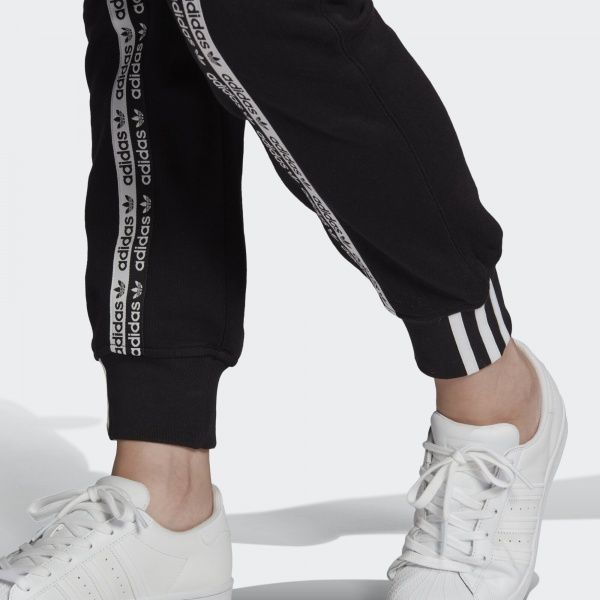 Штани Adidas CUFF PANT FM4385 р. 38 чорний