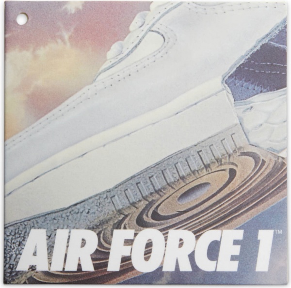 Кросівки Nike AIR FORCE 1 DZ4711-100 р.36 білий