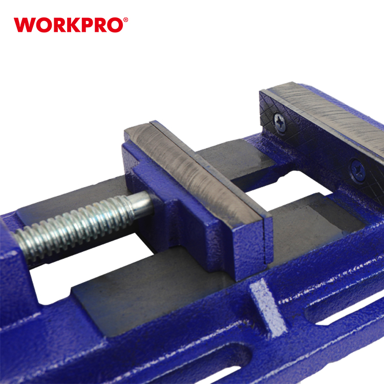 Тиски WORKPRO 100 мм PRO