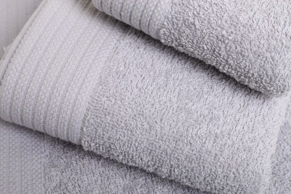 Полотенце махровое ОЕ 70x140 см серый UP! (Underprice) 