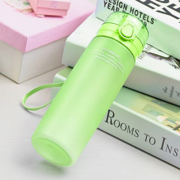 Пляшка для води 650 мл Casno зелений KXN-1157_Green