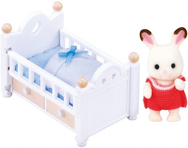 Игровой набор Sylvanian Families Шоколадный Крольчонок в кроватке 5017 