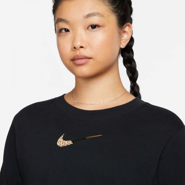 Футболка Nike W NSW TEE LS BOXY PATCH DM2804-010 р.L черный