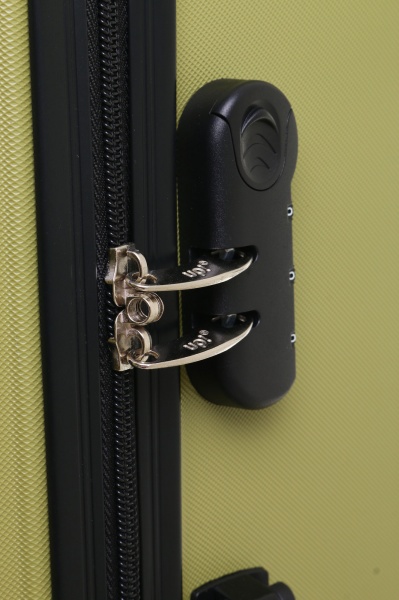 Чемодан UP! (Underprice) HQ22100 70х46х28 см оливковый 