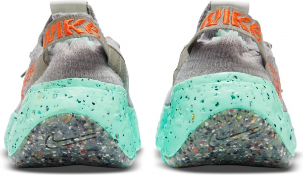Кросівки Nike SPACE HIPPIE 04 CZ6398-020 р.US 10,5 сірий